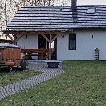 Holiday home Sielanka Letniskowy Caloroczny Orchowo