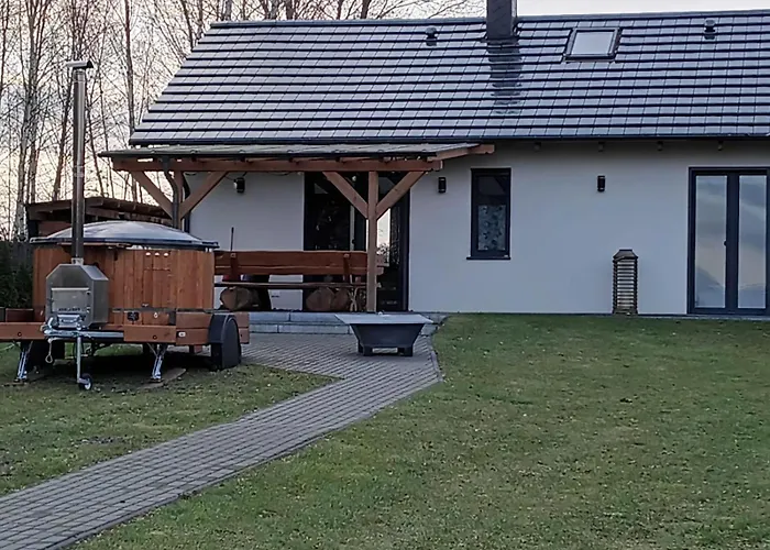 בית נופש Sielanka Letniskowy Caloroczny Orchowo